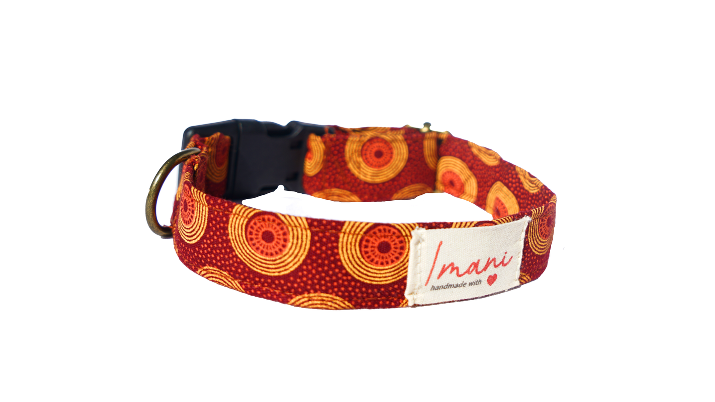 Amata Brown Collar