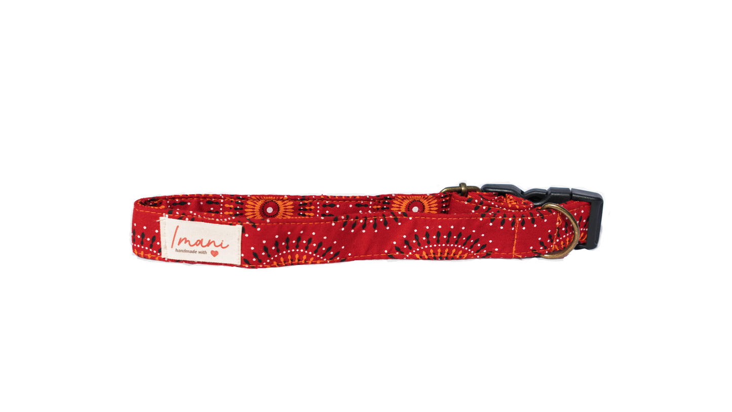 Alexis Red Collar